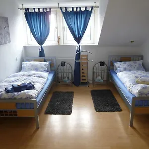  Apartment Airport Germany